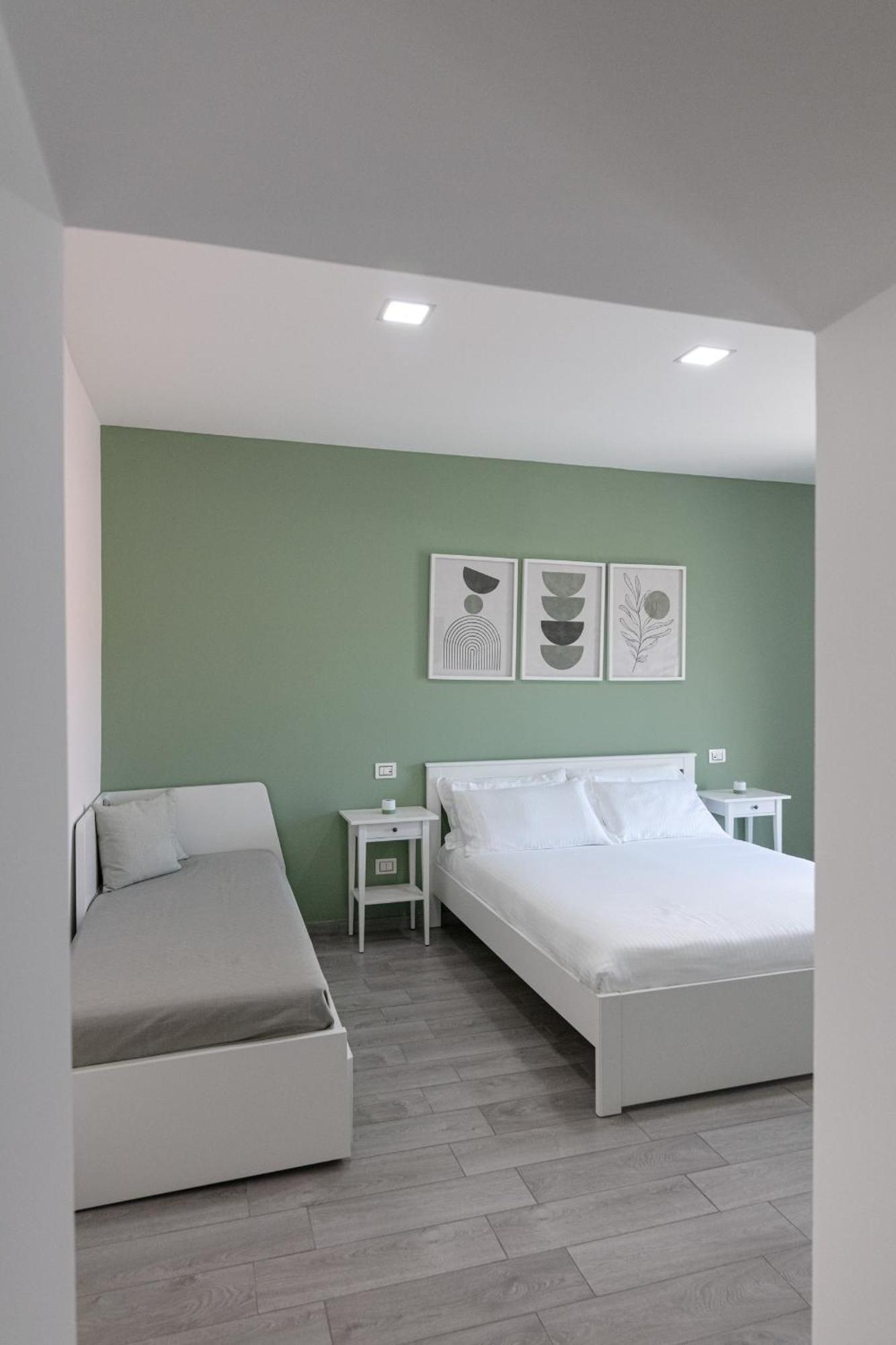 Dea Apartrooms Termoli Εξωτερικό φωτογραφία