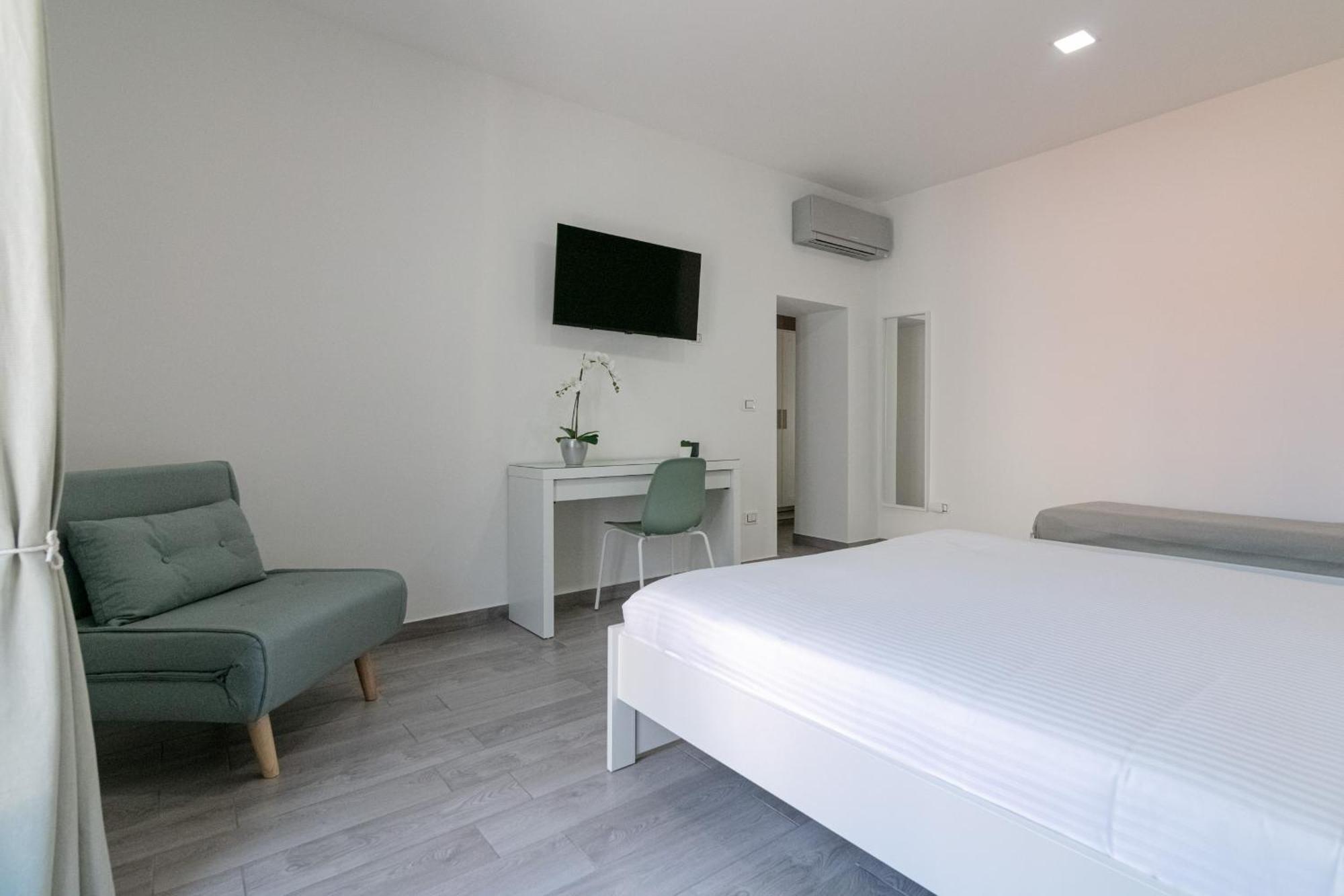 Dea Apartrooms Termoli Εξωτερικό φωτογραφία