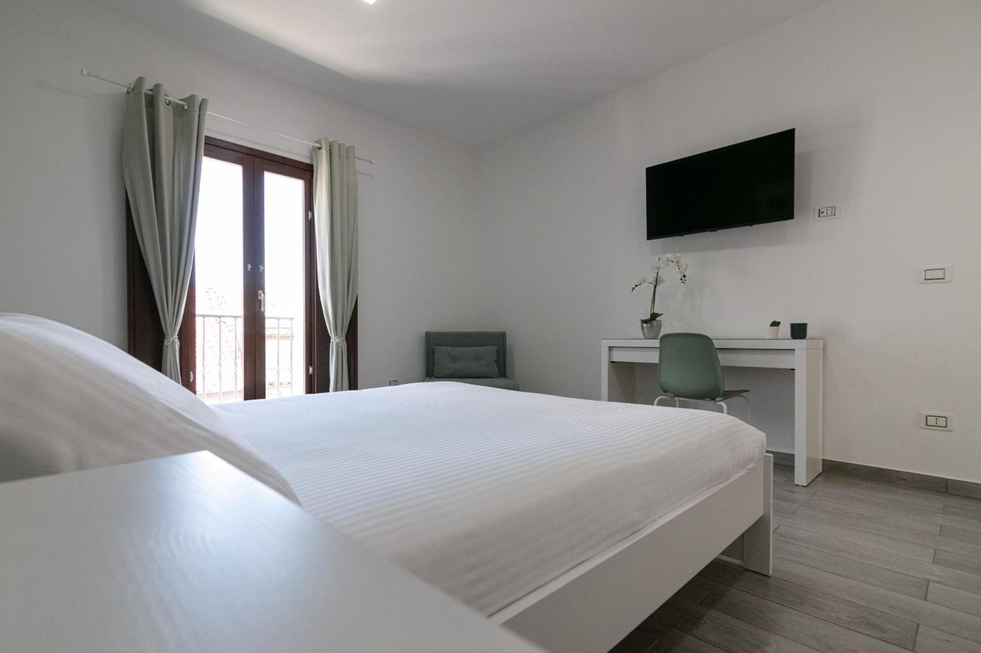 Dea Apartrooms Termoli Εξωτερικό φωτογραφία
