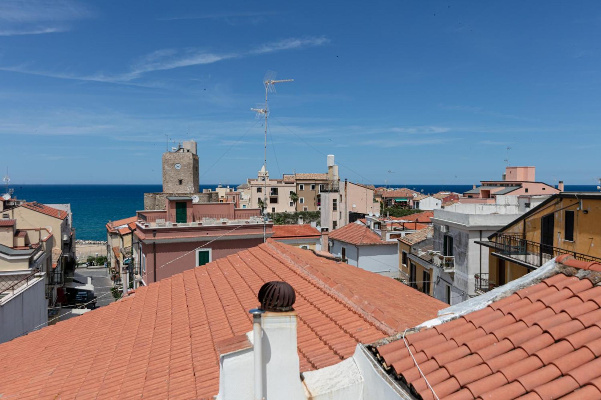 Dea Apartrooms Termoli Εξωτερικό φωτογραφία
