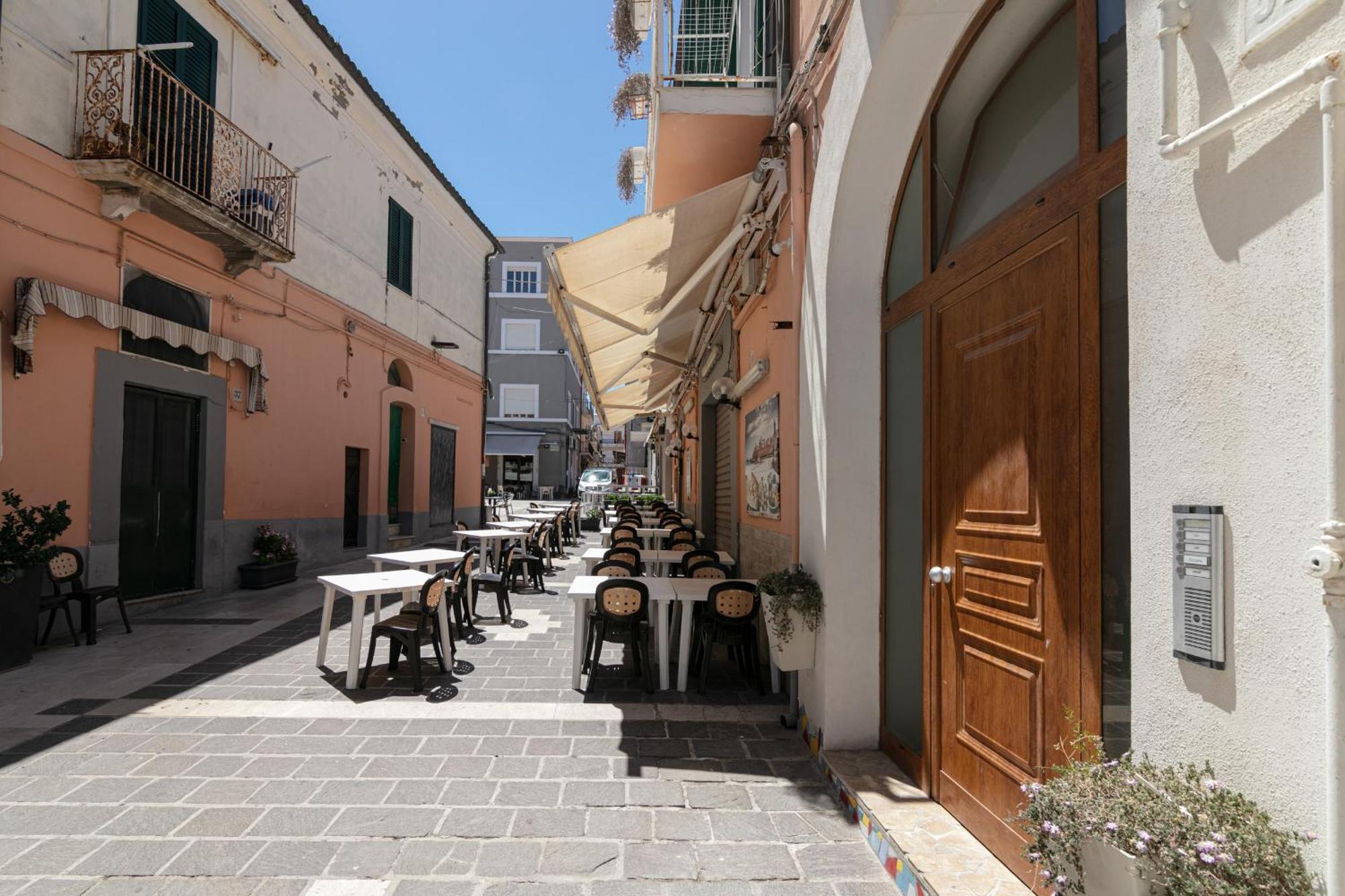 Dea Apartrooms Termoli Εξωτερικό φωτογραφία